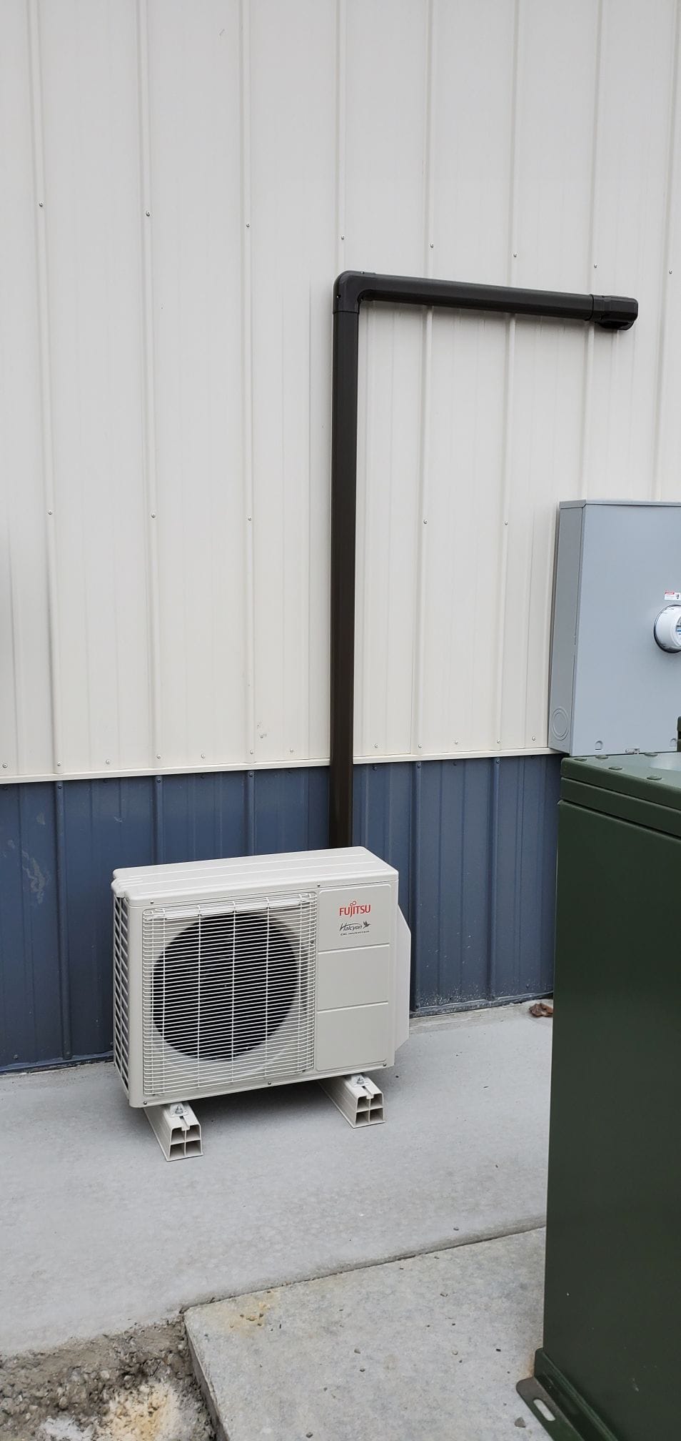 Commercial HVAC rooftop unit