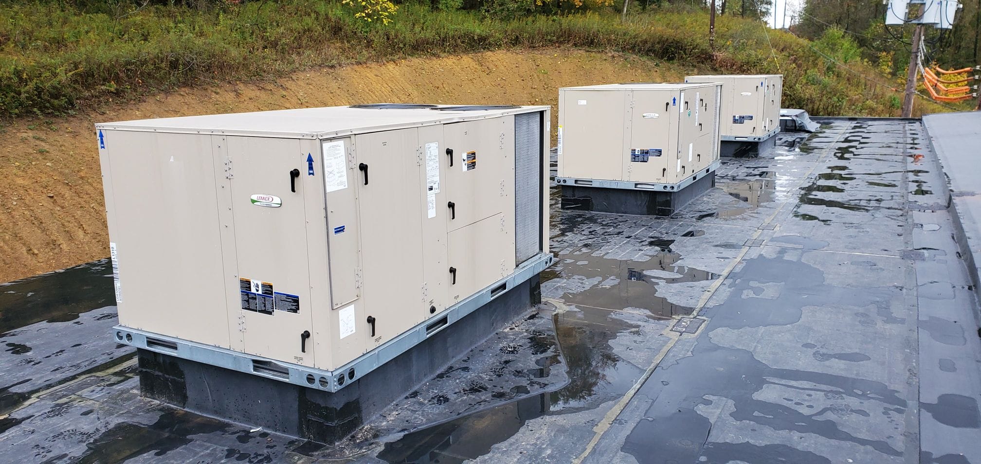 Industrial facility heating cooling system